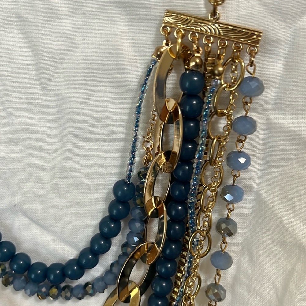 Blue Beaded Necklace - image 4